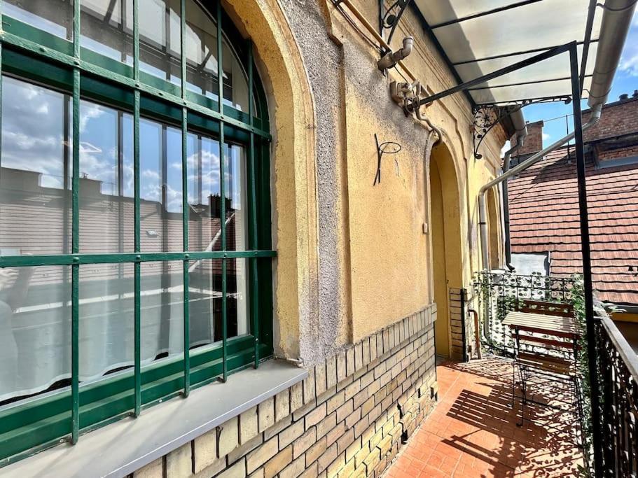 Edna Studio With Balcony ブダペスト エクステリア 写真